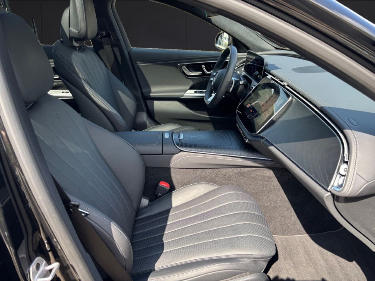 Mercedes-Benz E-Klasse – Bild 6