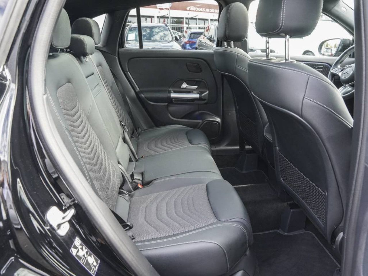 Mercedes-Benz GLA – Bild 11