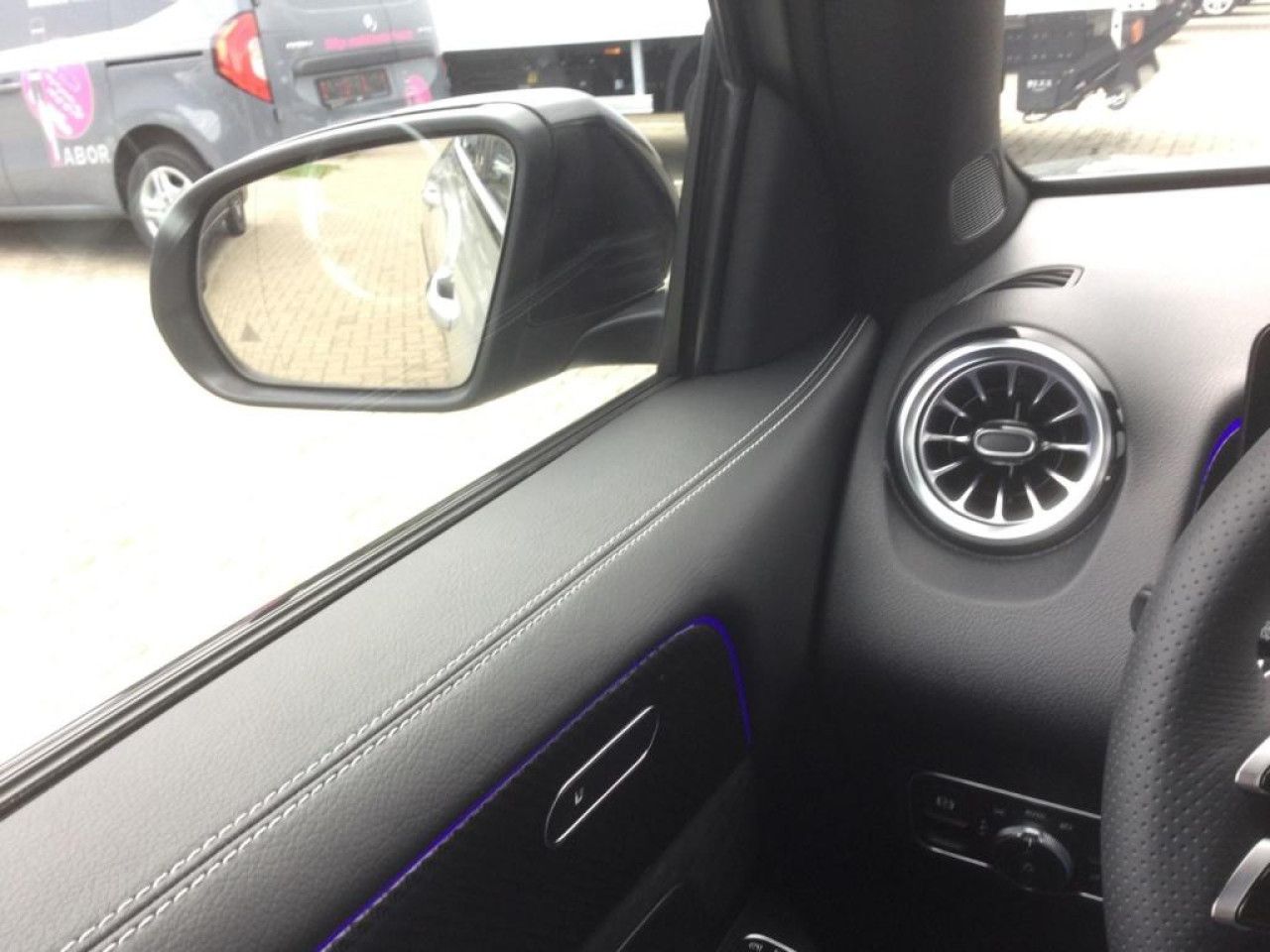 Mercedes-Benz GLB – Bild 9