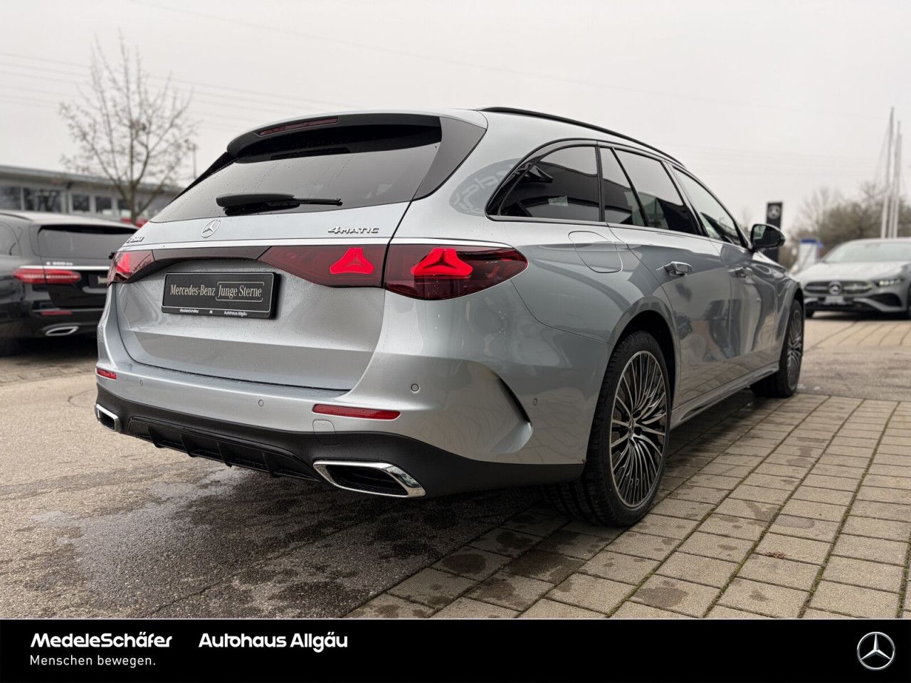 Mercedes-Benz E-Klasse – Bild 11