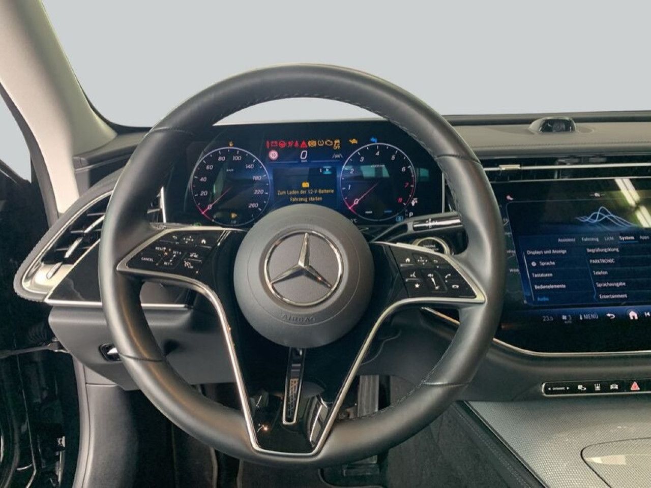 Mercedes-Benz E-Klasse – Bild 16