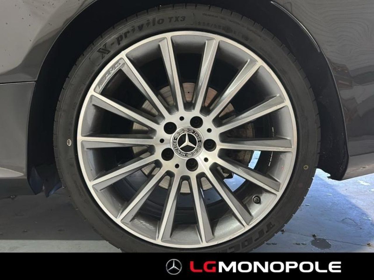 Photo du véhicule 10 / 18