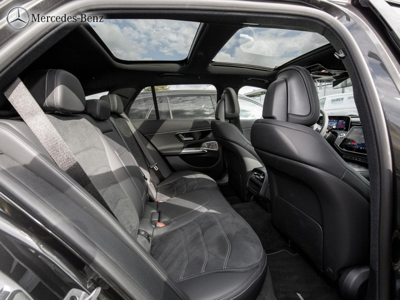 Mercedes-Benz E-Klasse – Bild 8