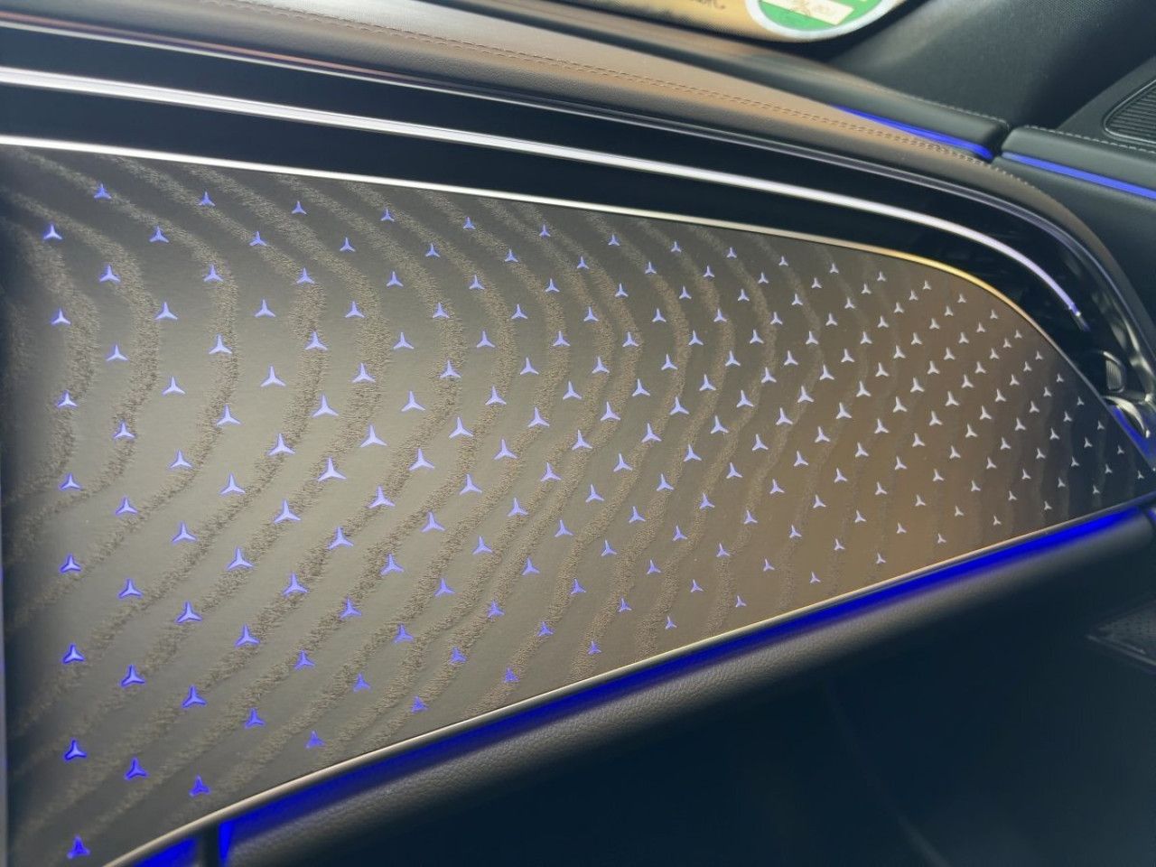 Mercedes-Benz E-Klasse – Bild 17