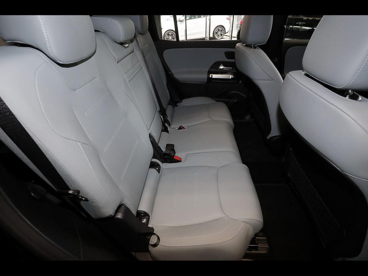 Mercedes-Benz EQB – Bild 7