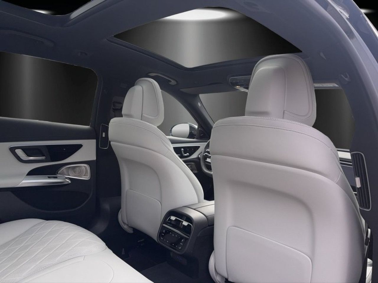Mercedes-Benz E-Klasse – Bild 15