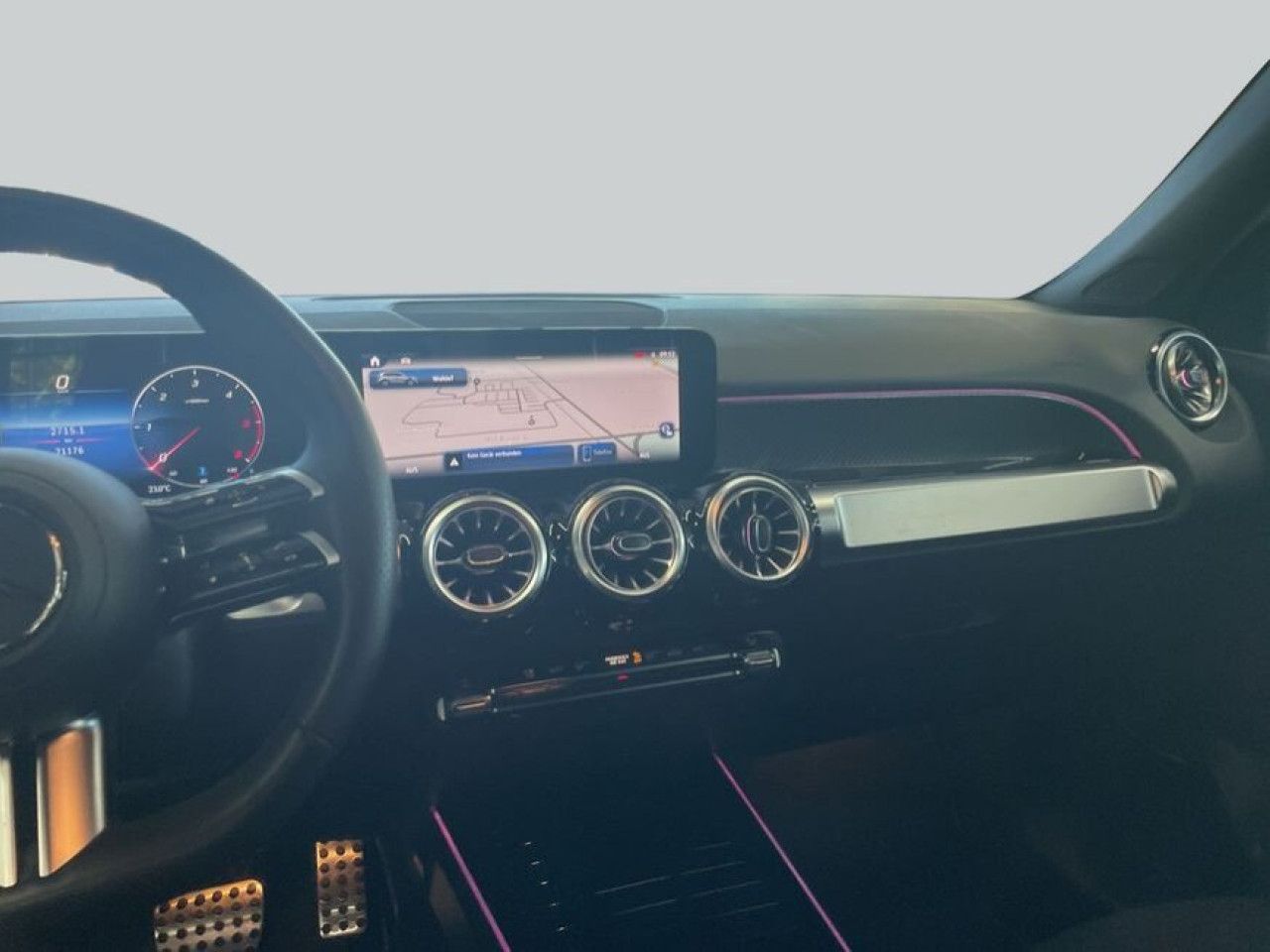 Mercedes-Benz GLB – Bild 14