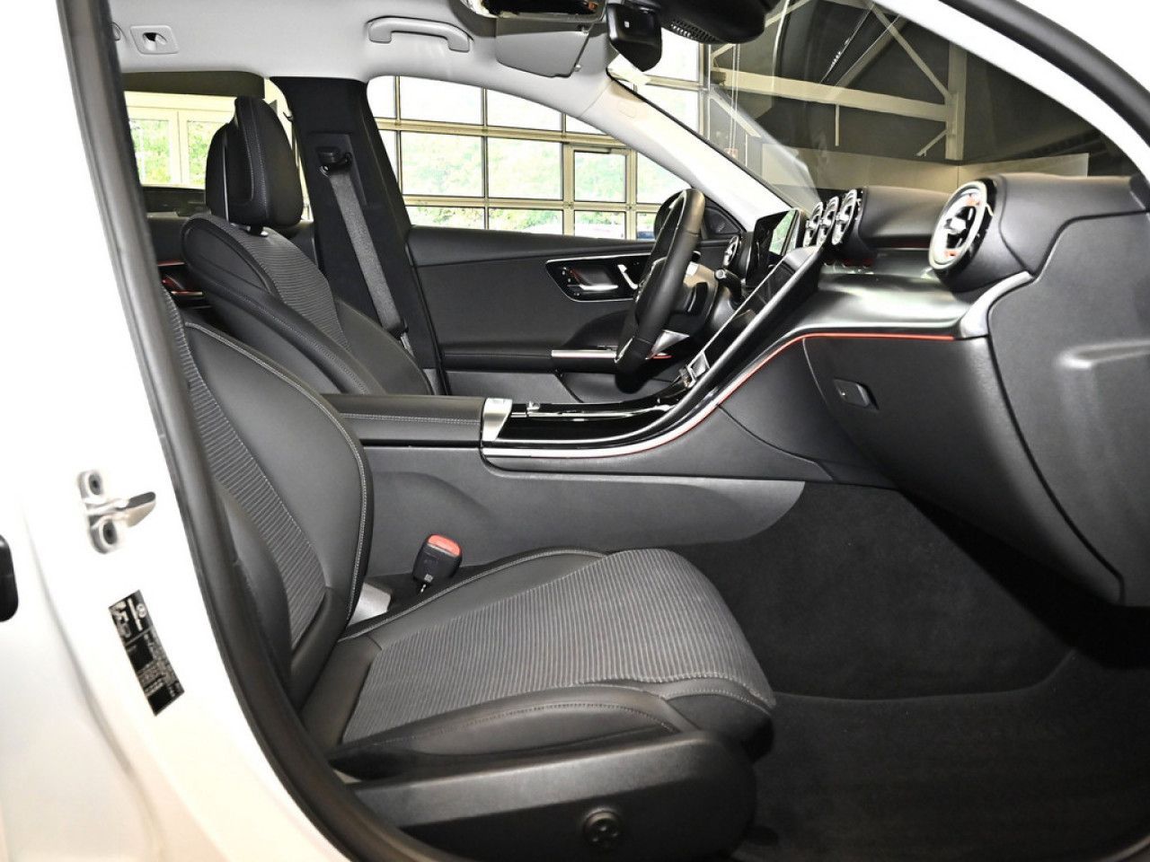 Mercedes-Benz C-Klasse – Bild 4