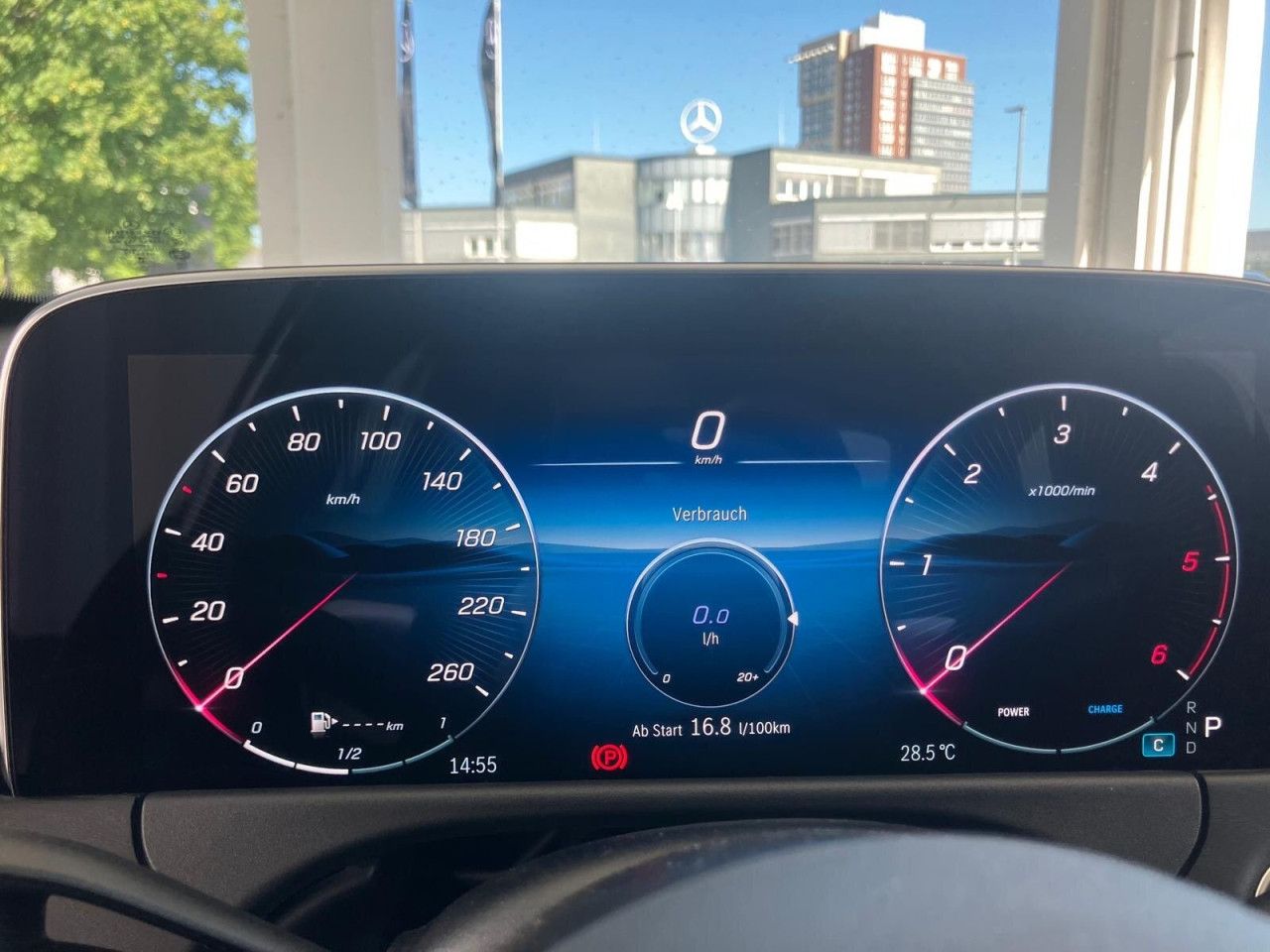 Mercedes-Benz E-Klasse – Bild 15