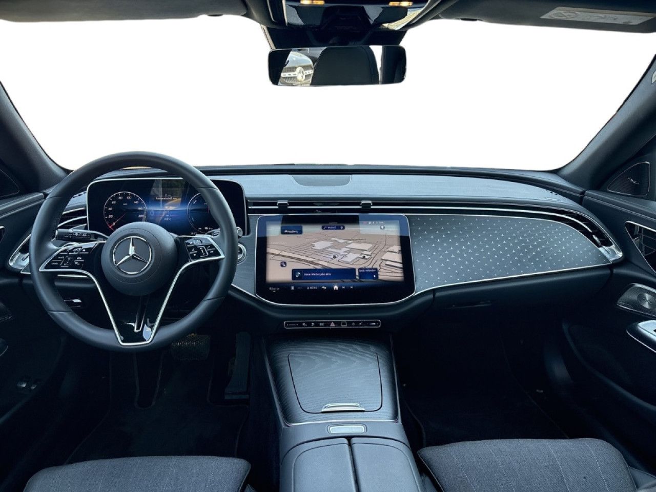 Mercedes-Benz E-Klasse – Bild 8