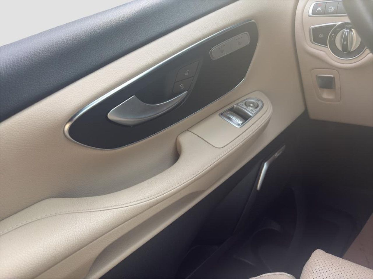 Fahrzeugbild 11 / 23