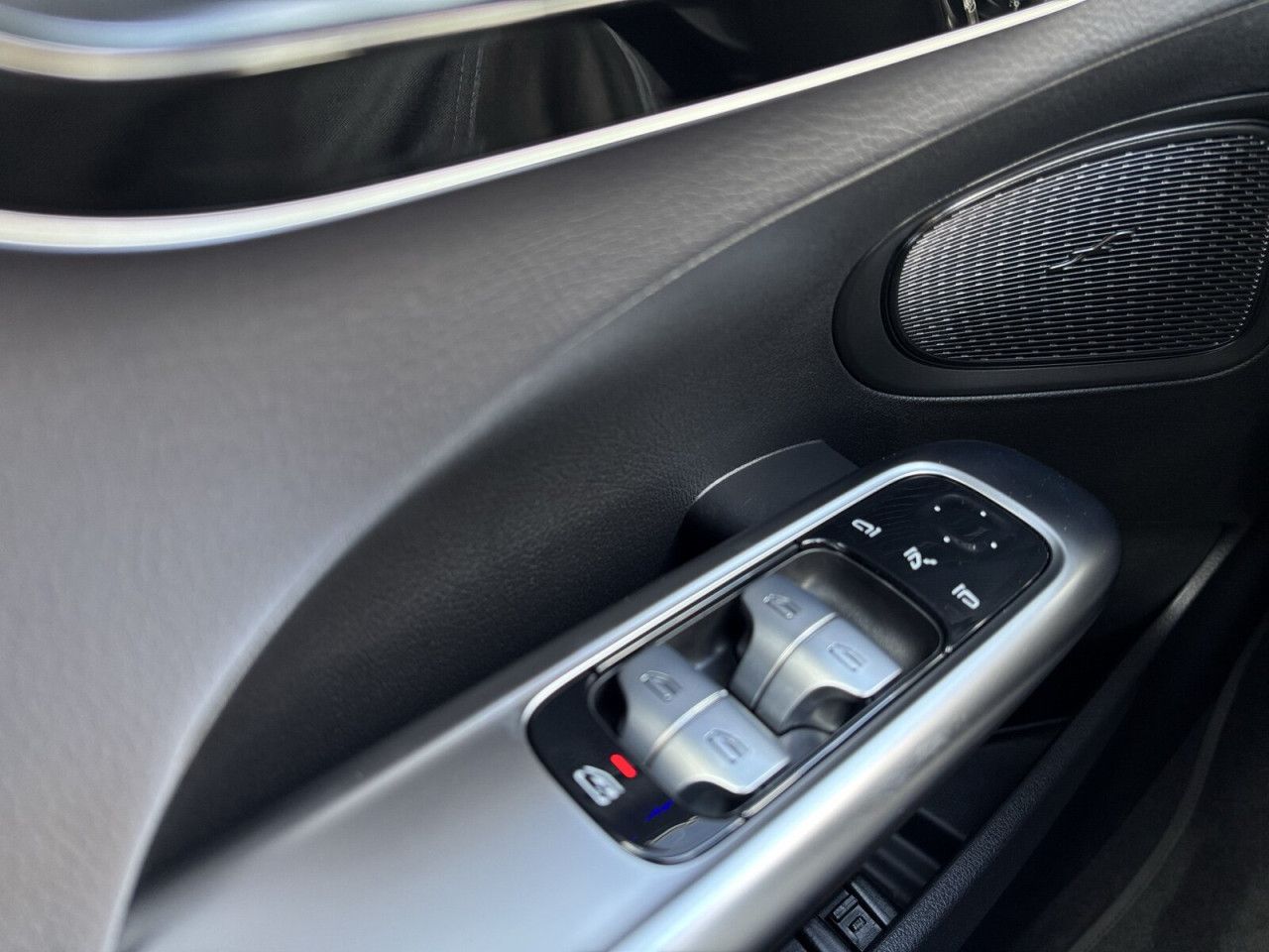 Mercedes-Benz C-Klasse – Bild 14