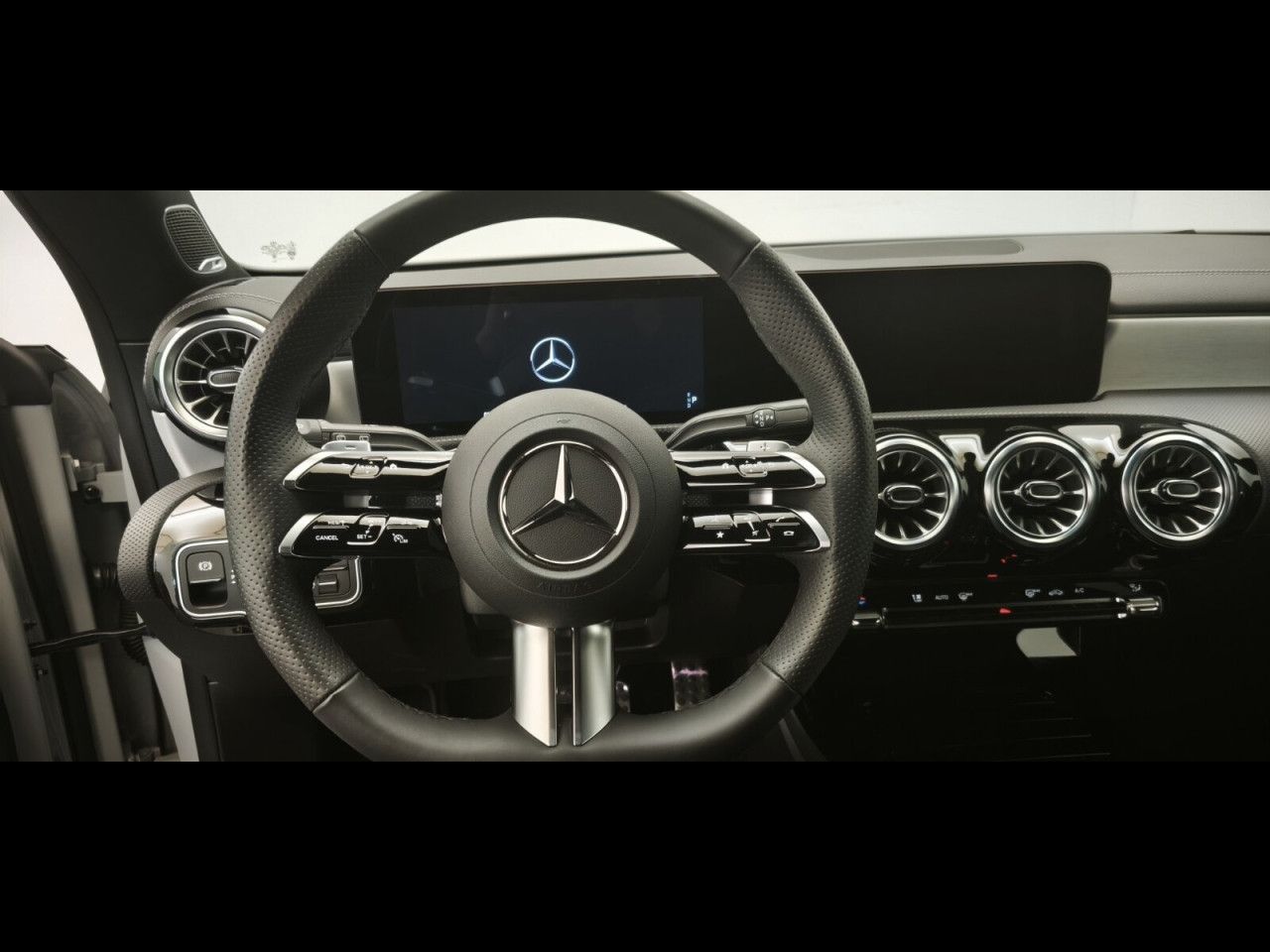 Mercedes-Benz CLA – Bild 11