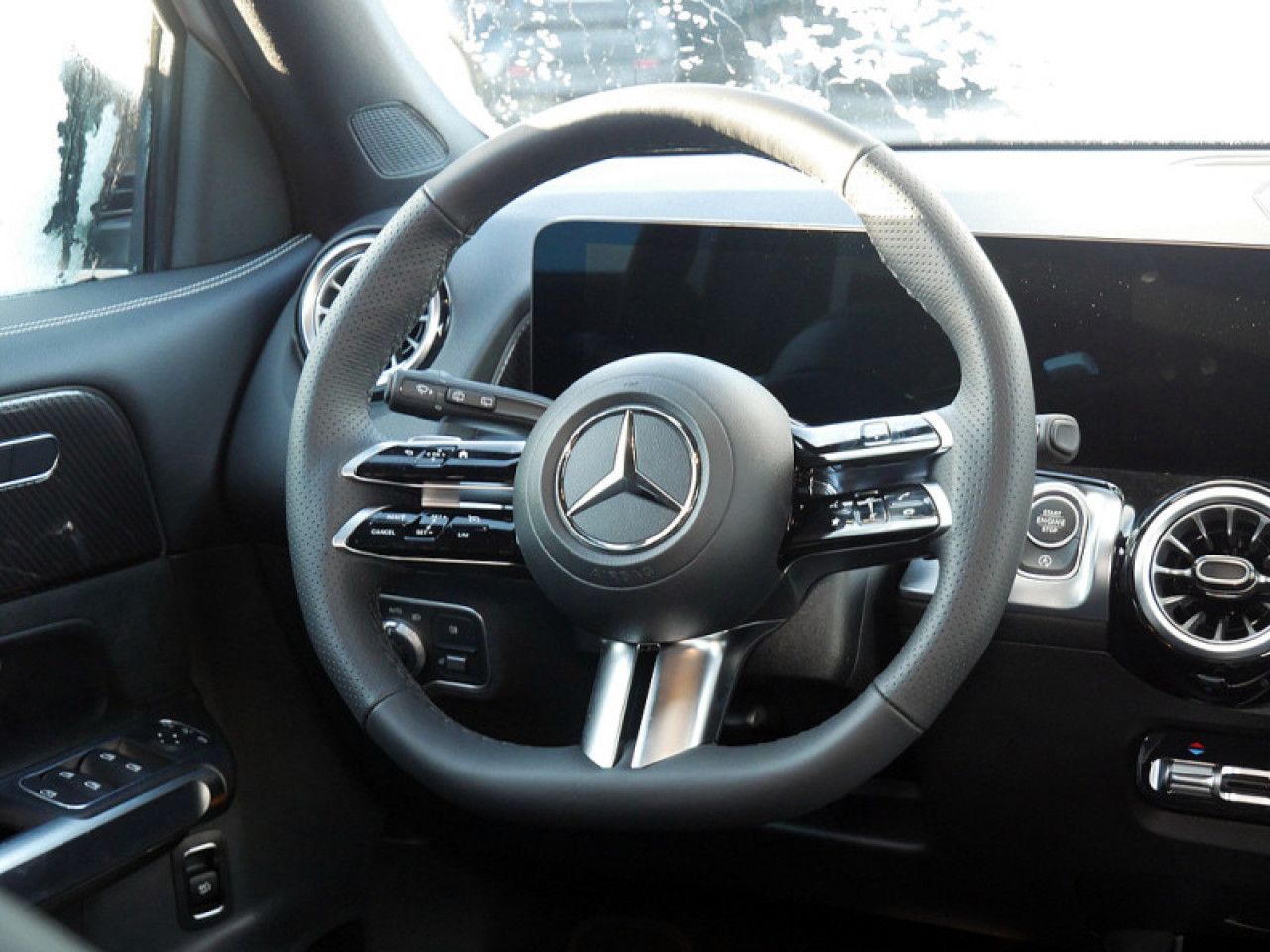 Mercedes-Benz GLB – Bild 8