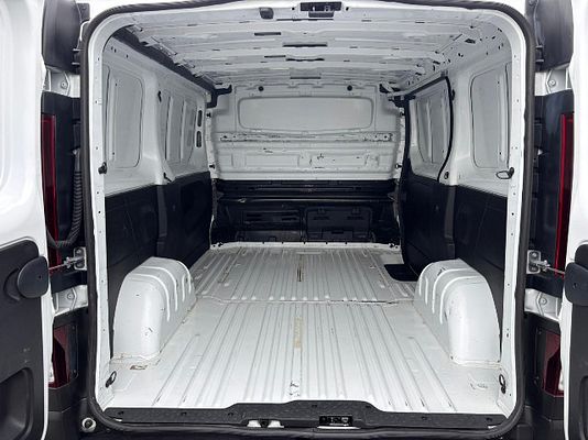 Vehicle image 7 / 14