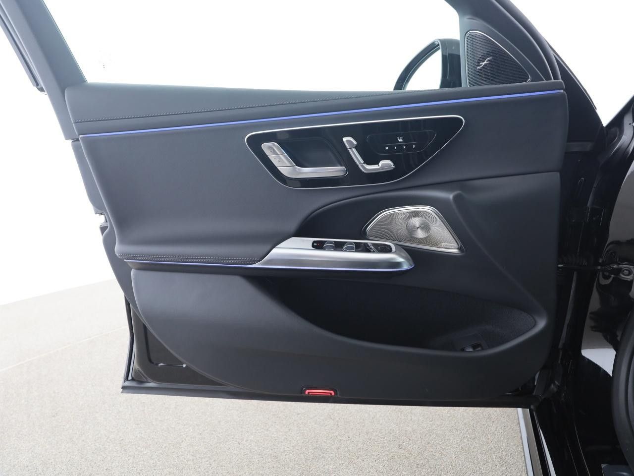 Mercedes-Benz E-Klasse – Bild 12