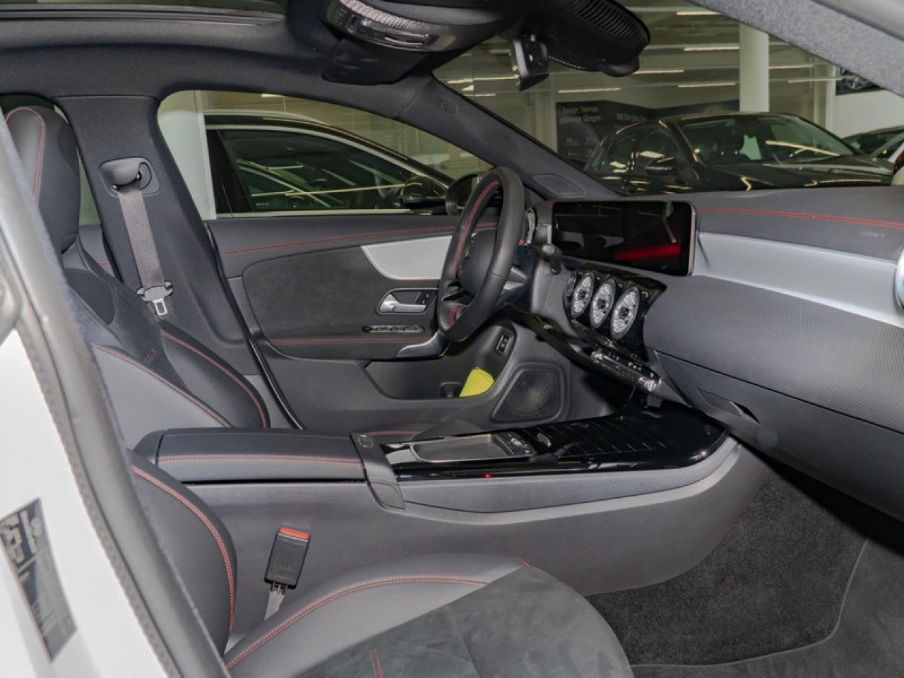 Mercedes-Benz CLA – Bild 8