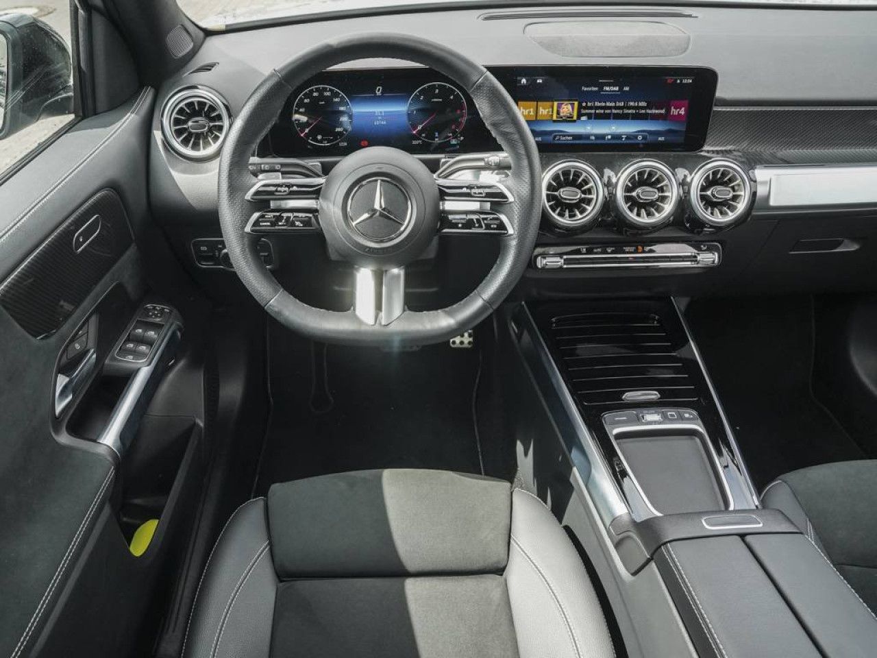 Mercedes-Benz GLB – Bild 14