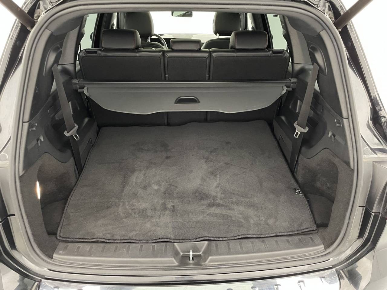 Photo du v&eacute;hicule 14 / 18