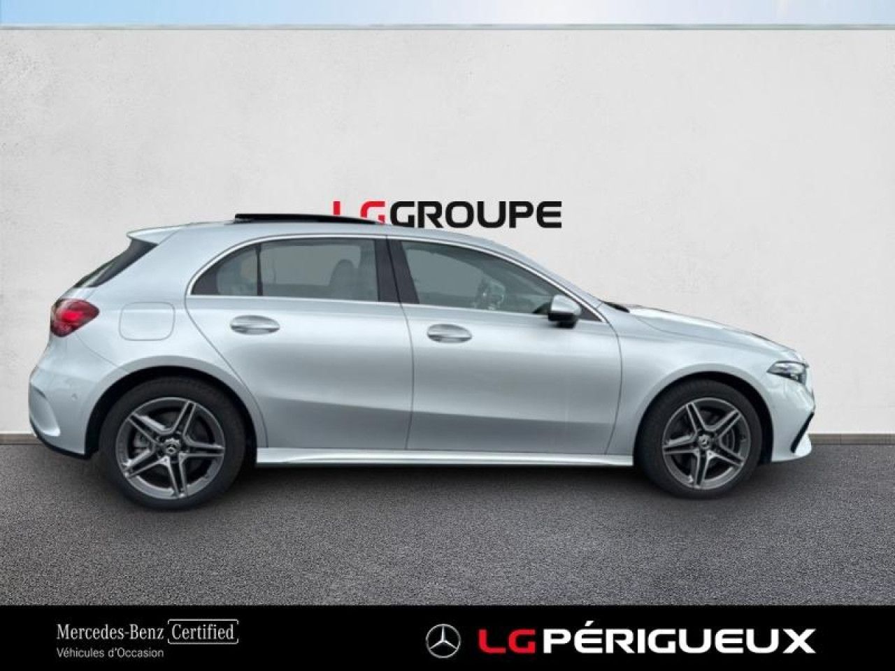 Photo du v&eacute;hicule 8 / 18