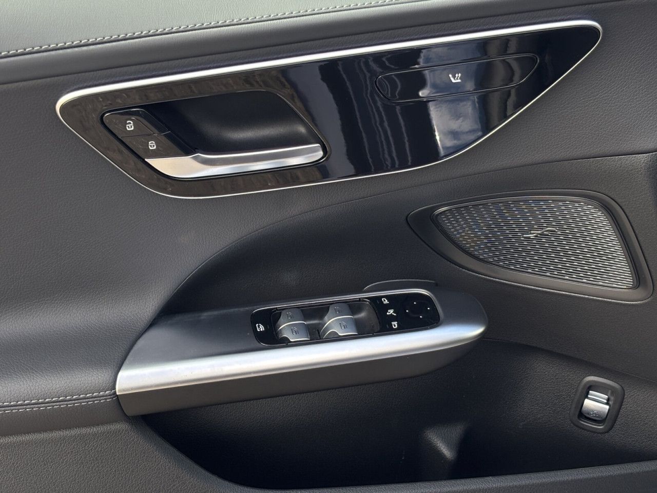 Mercedes-Benz C-Klasse – Bild 6