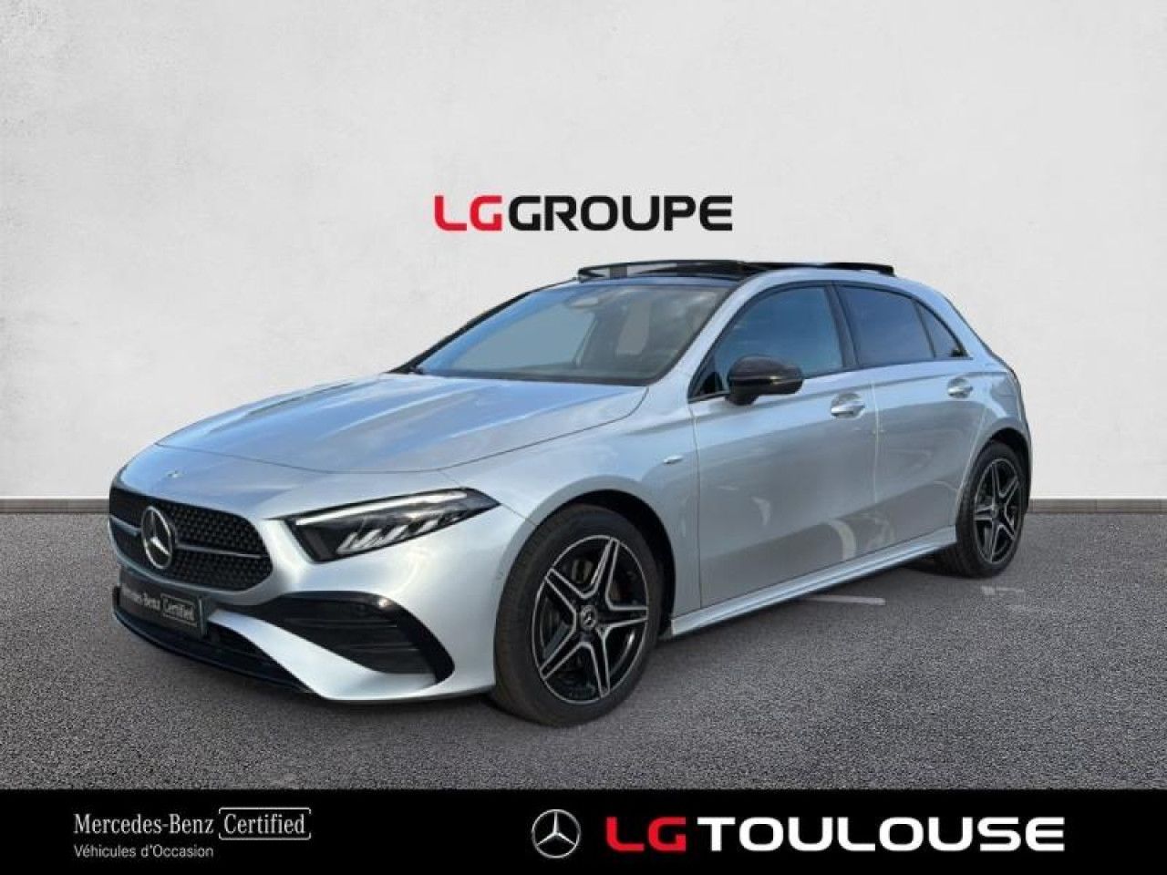 Photo du v&eacute;hicule 1 / 18