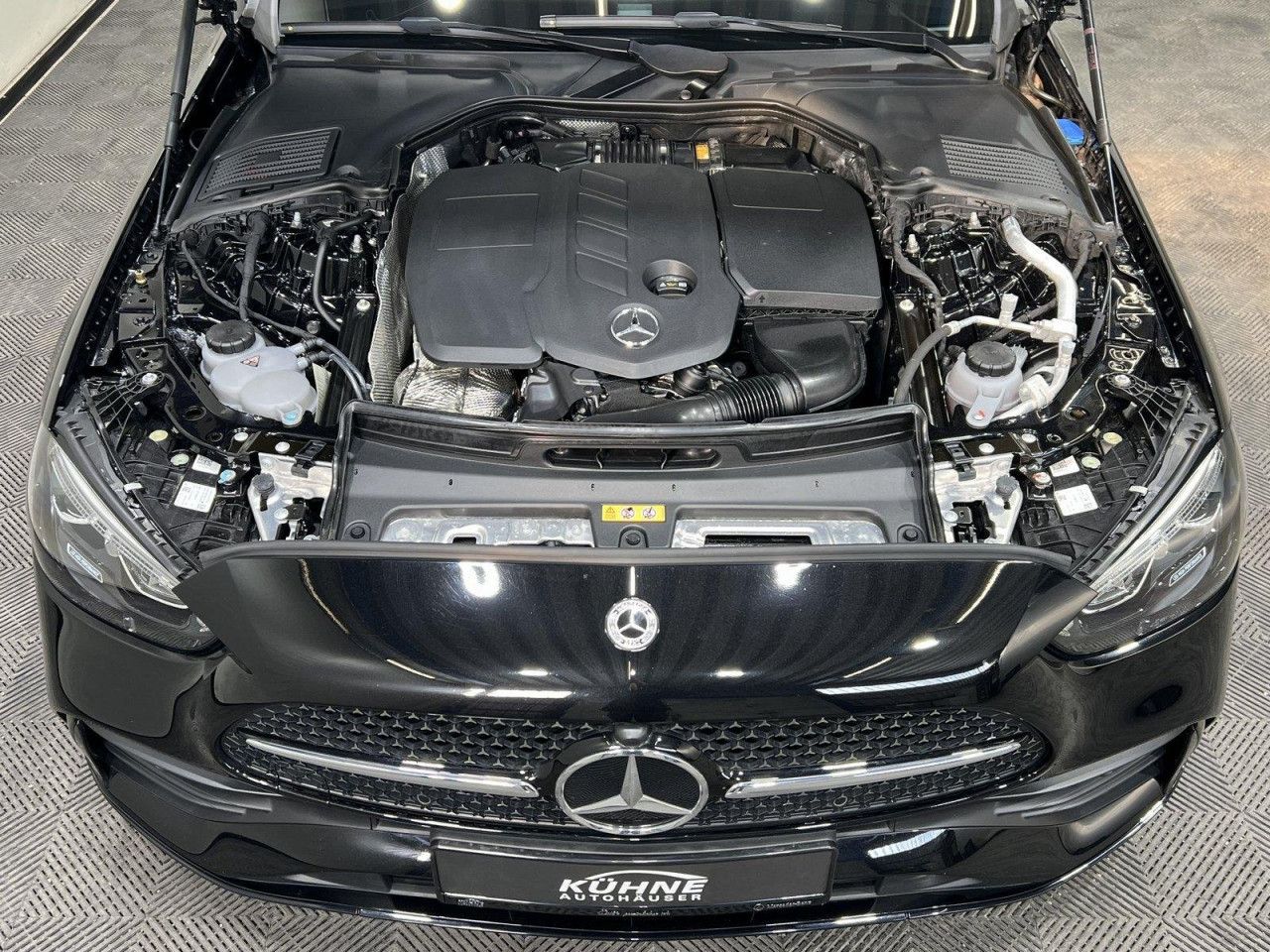 Mercedes-Benz C-Klasse – Bild 29