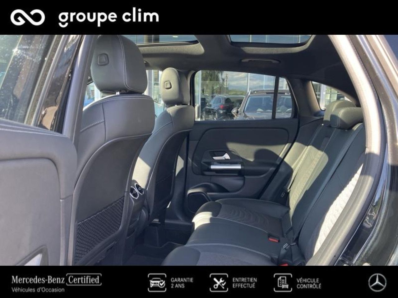 Photo du v&eacute;hicule 13 / 18