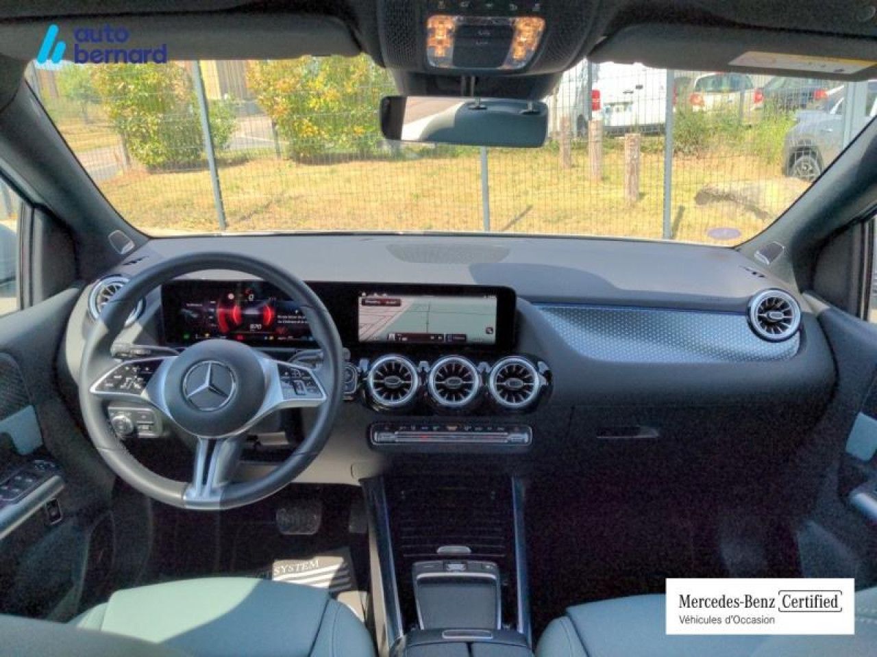 Photo du véhicule 8 / 18