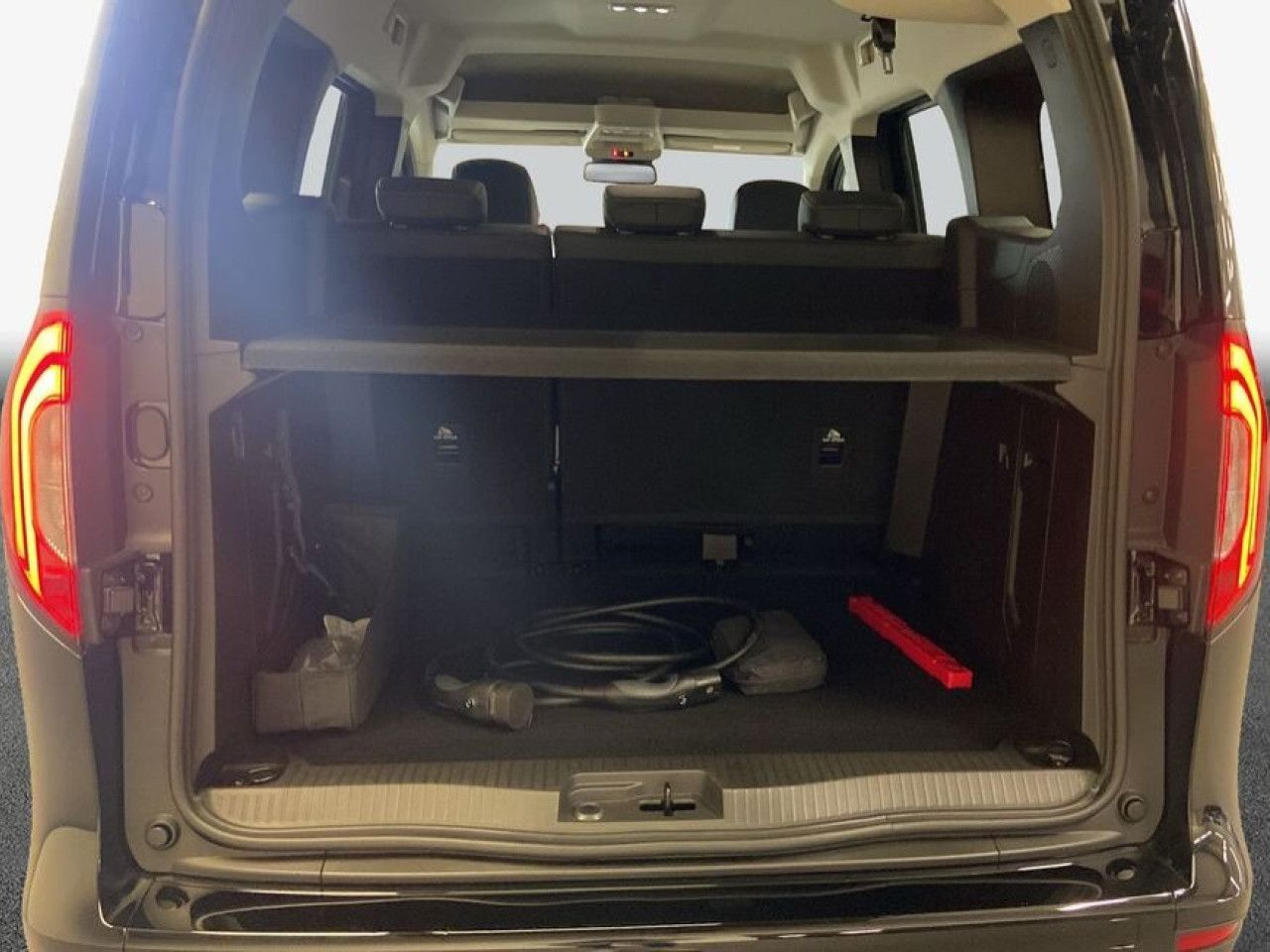 Mercedes-Benz EQT – Bild 9