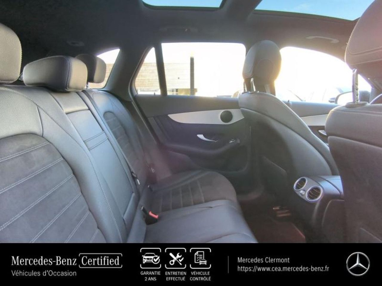 Photo du v&eacute;hicule 13 / 18