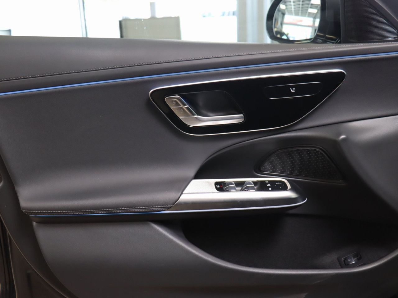 Mercedes-Benz E-Klasse – Bild 15