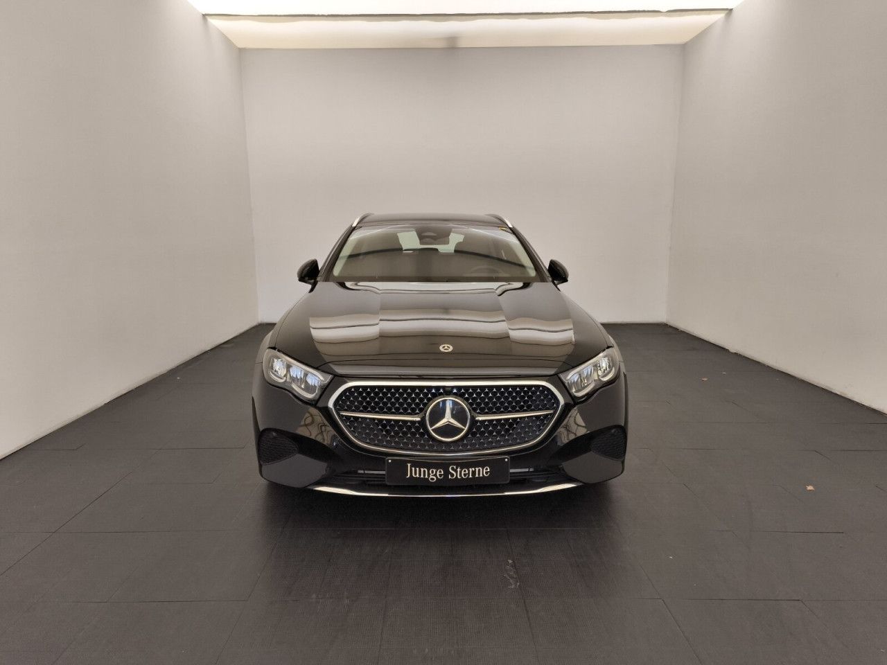 Mercedes-Benz E-Klasse – Bild 2