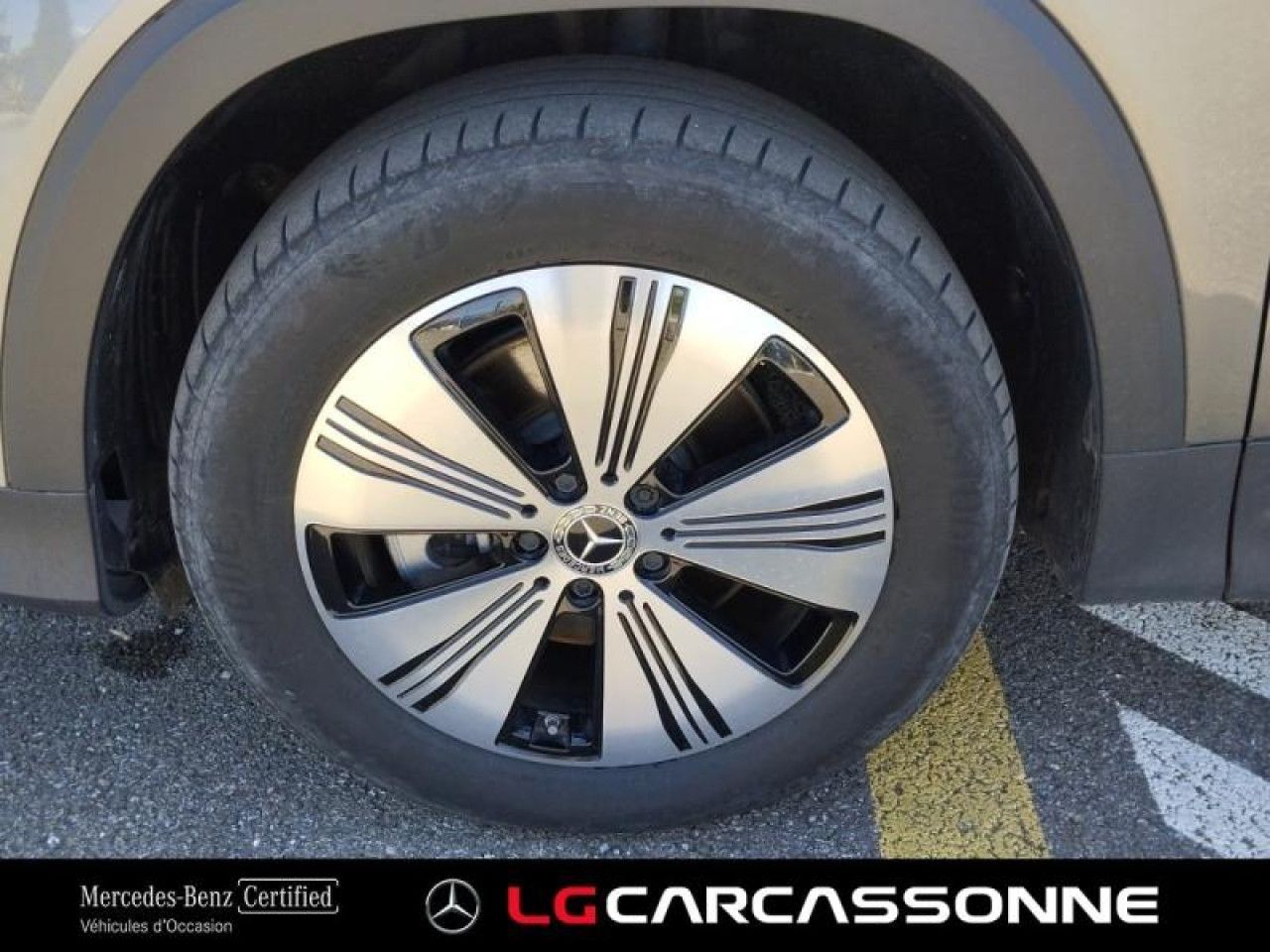 Photo du v&eacute;hicule 17 / 18