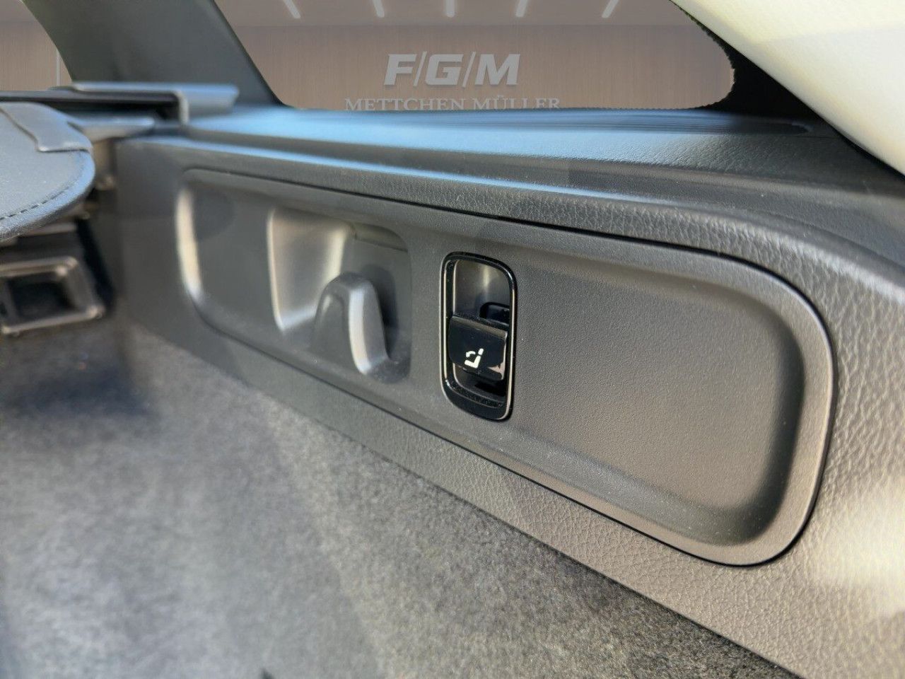 Mercedes-Benz C-Klasse – Bild 18