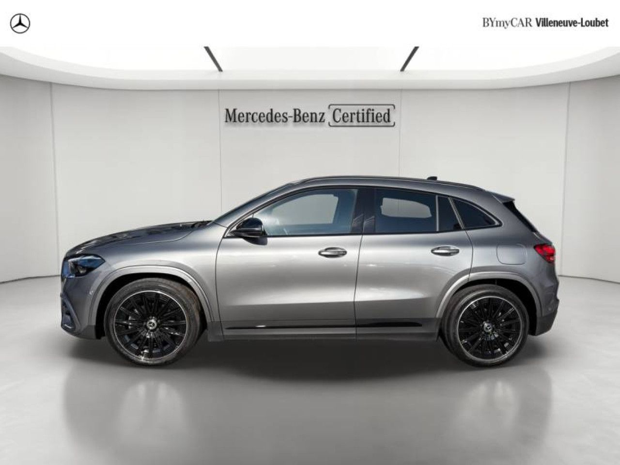 Photo du véhicule 2 / 18