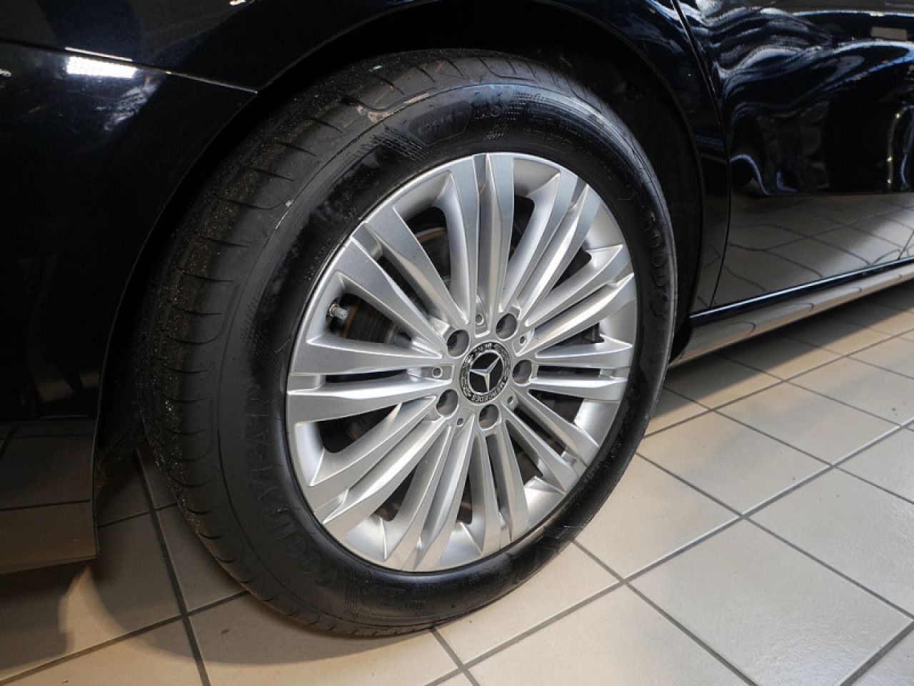 Mercedes-Benz C-Klasse – Bild 7
