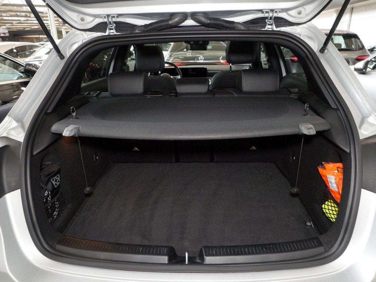 Mercedes-Benz A-Klasse – Bild 11