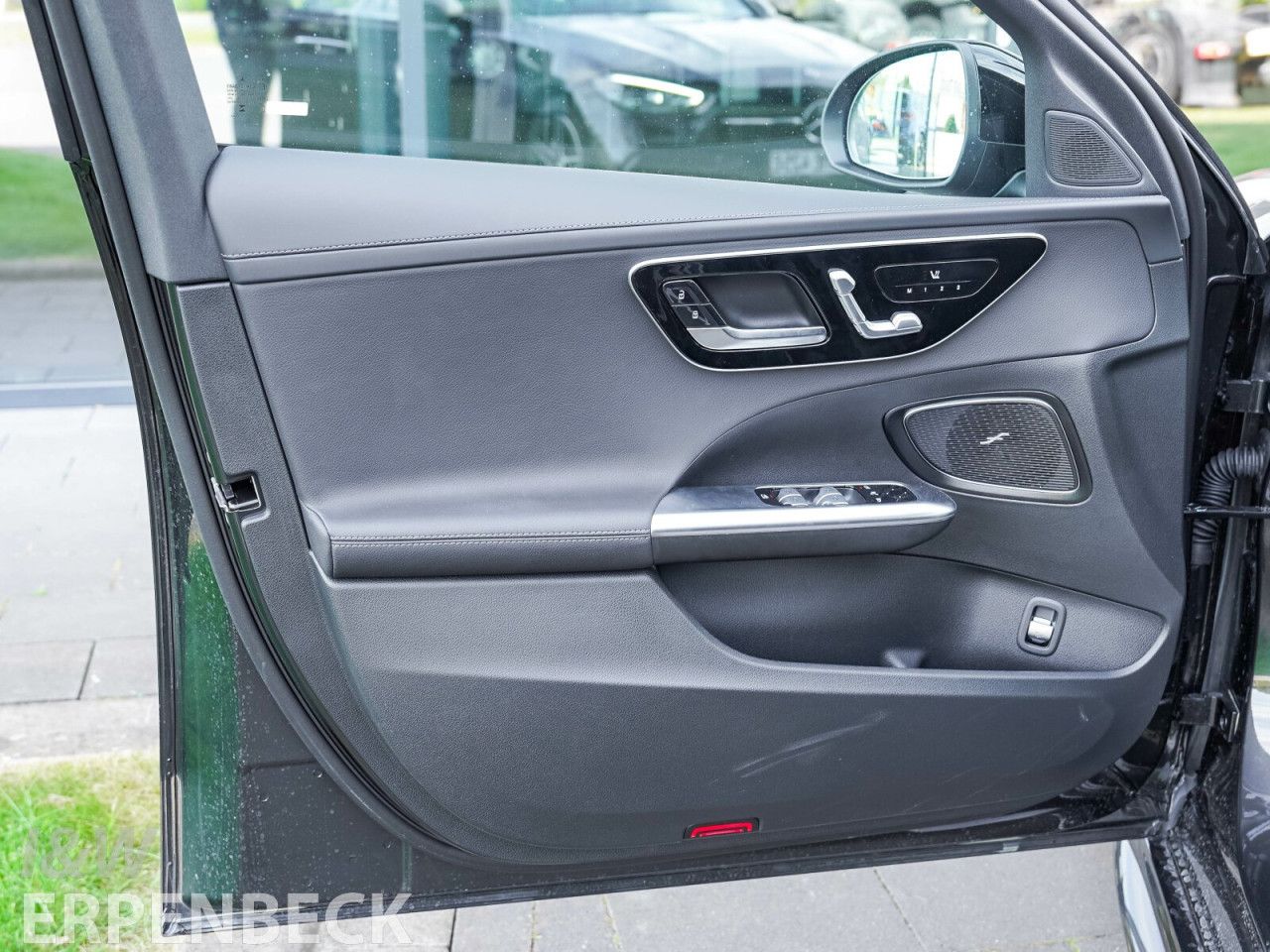 Mercedes-Benz C-Klasse – Bild 12