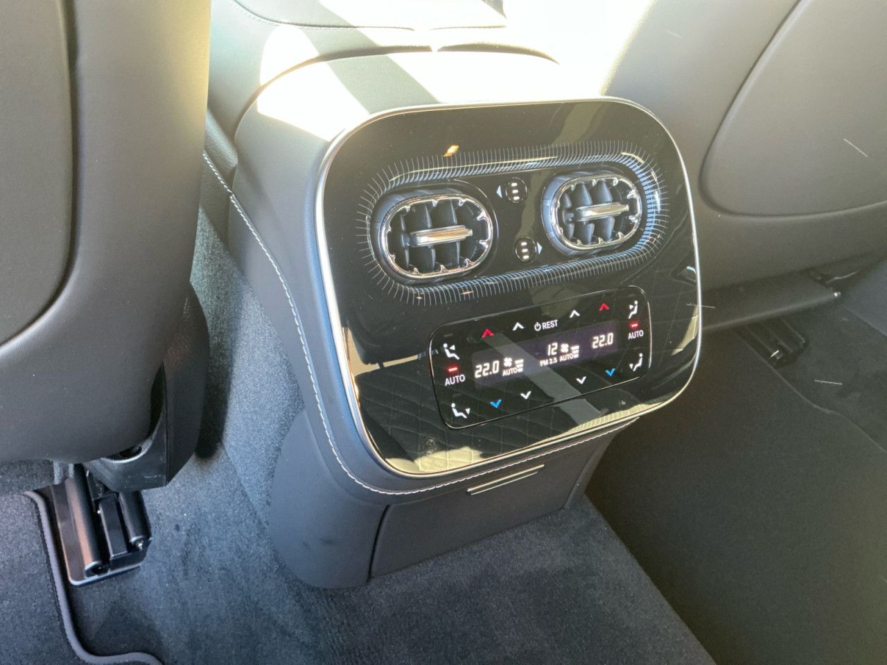 Mercedes-Benz S-Klasse – Bild 16