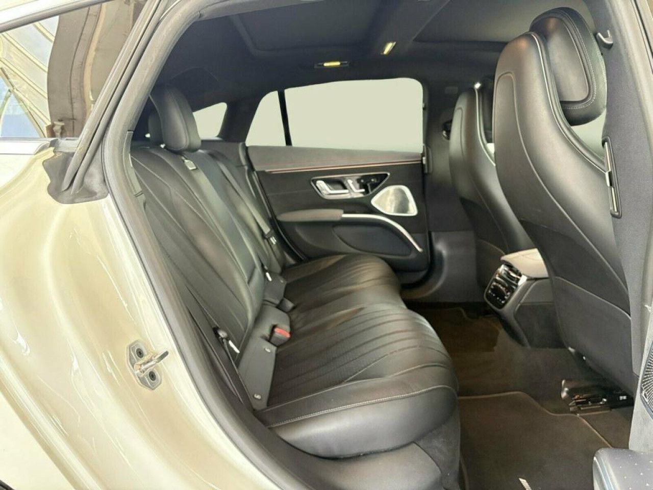 Fahrzeugbild 13 / 15