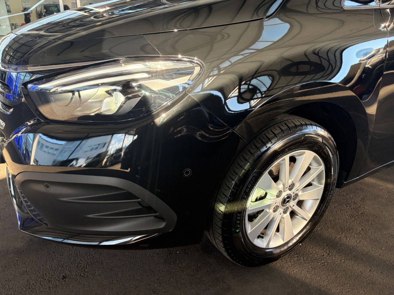 Mercedes-Benz EQT – Bild 6