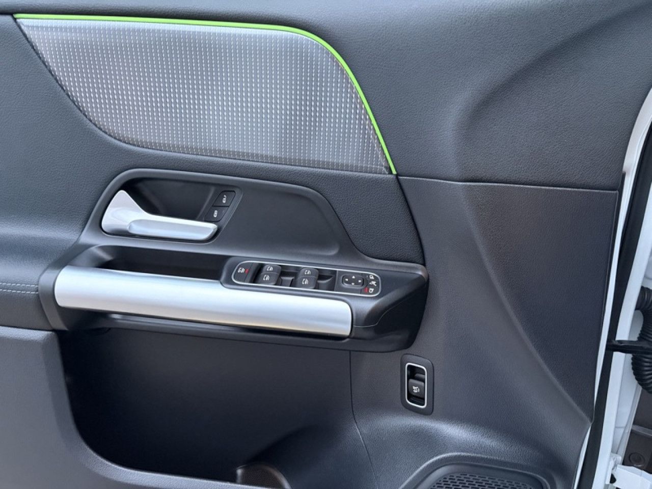 Photo du v&eacute;hicule 15 / 18