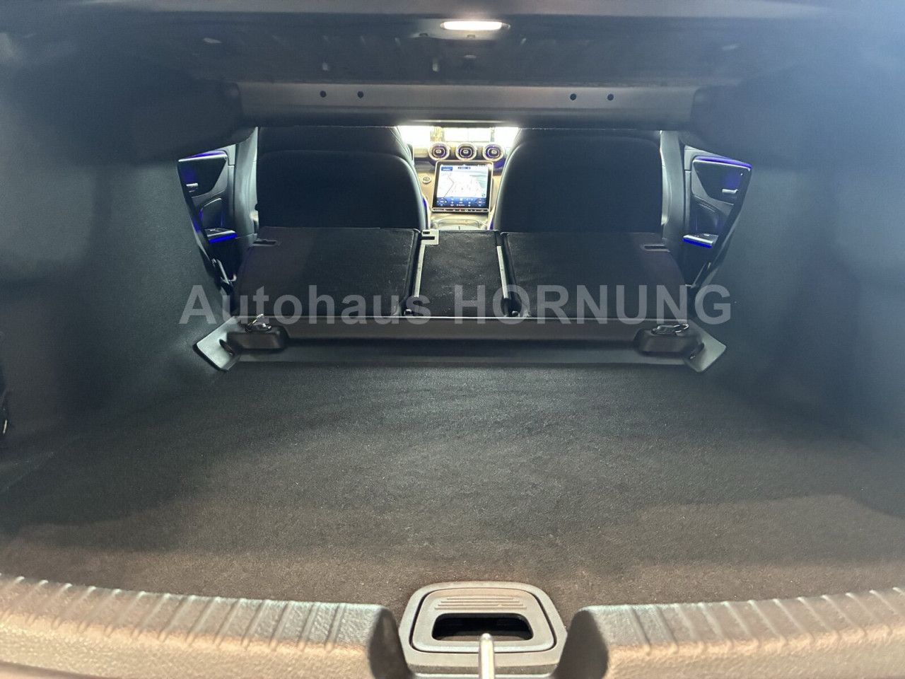Mercedes-Benz C-Klasse – Bild 25