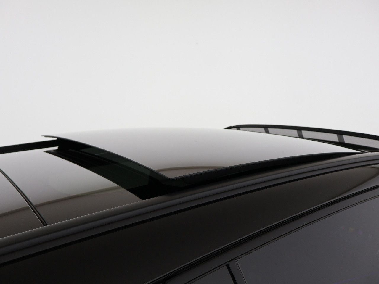 Mercedes-Benz E-Klasse – Bild 19