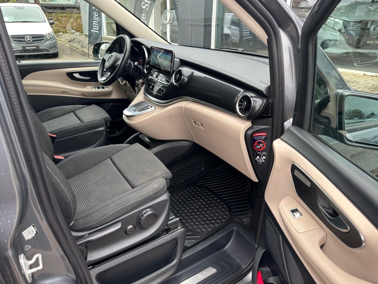 Fahrzeugbild 16 / 23