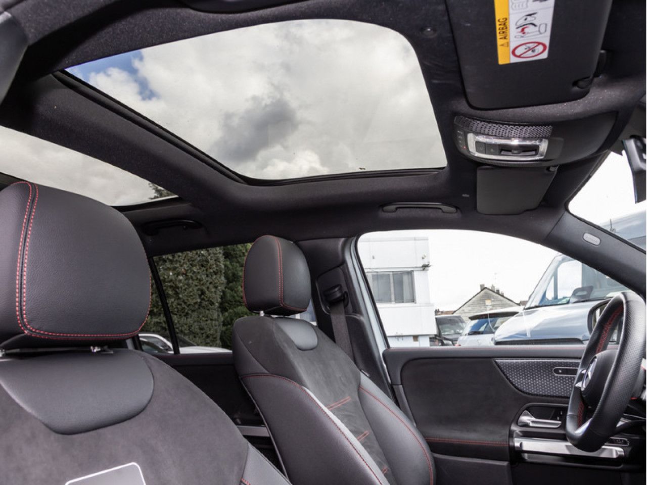 Mercedes-Benz EQB – Bild 10