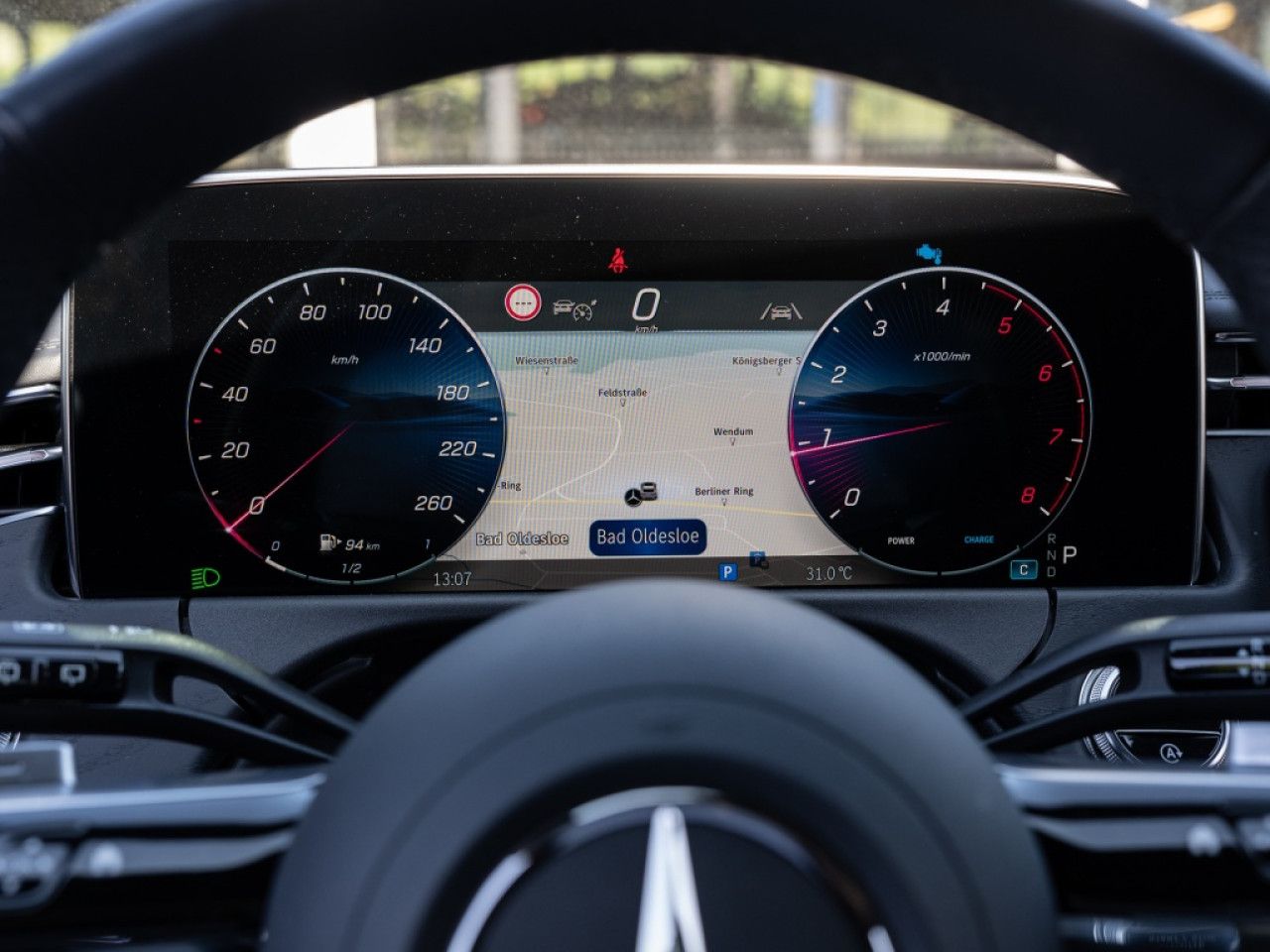 Mercedes-Benz E-Klasse – Bild 12