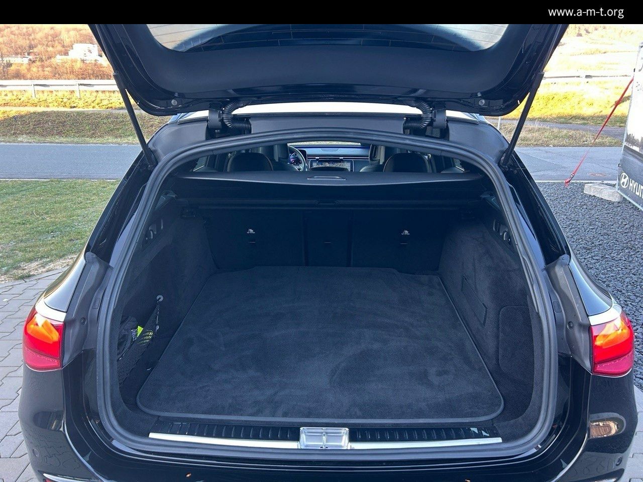 Mercedes-Benz E-Klasse – Bild 19