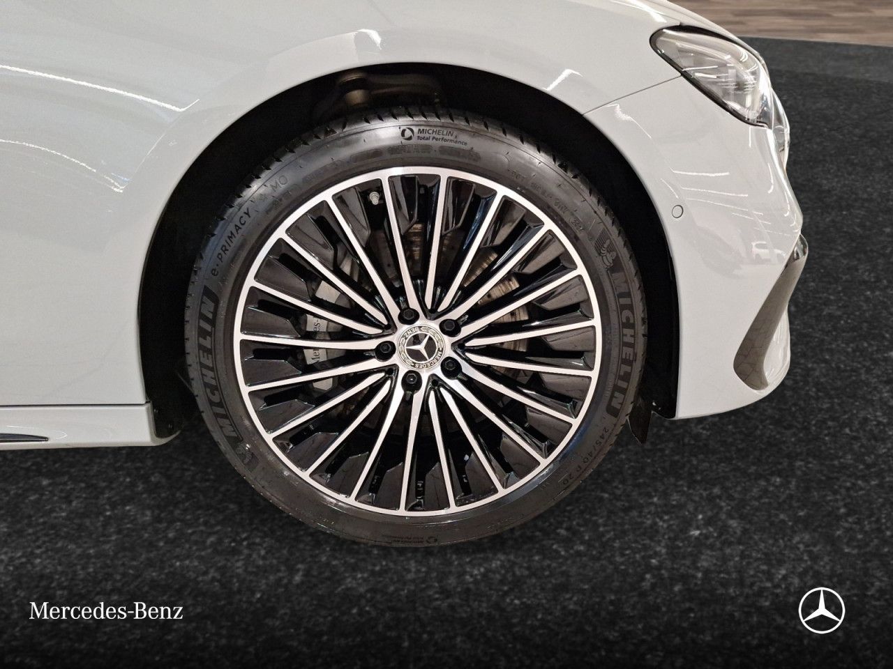 Mercedes-Benz E-Klasse – Bild 4